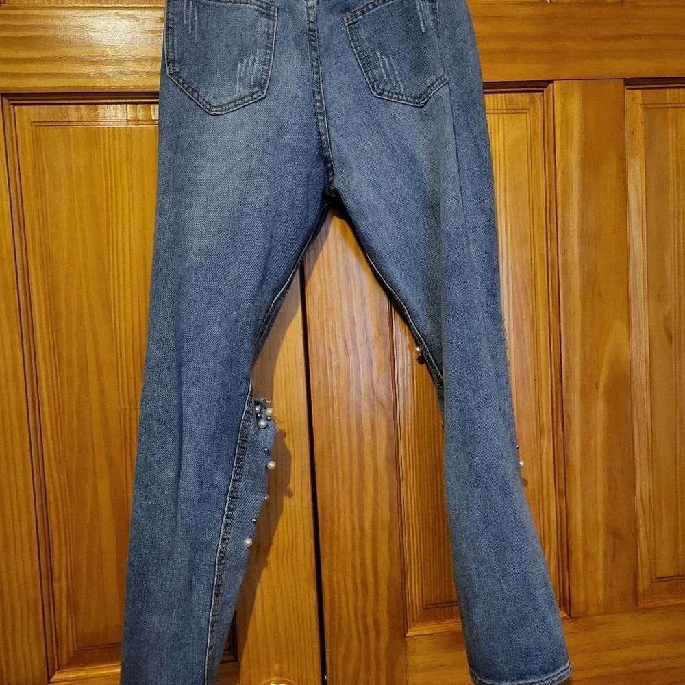 Jeans - Picture 2 of 4